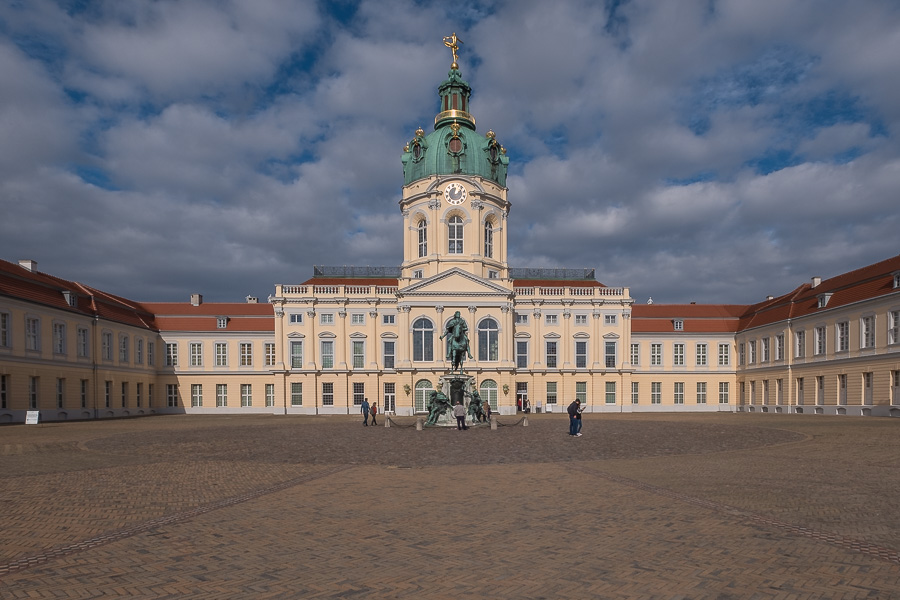 Schloss Charlottenburg Berlin_DSCF0052.jpg
