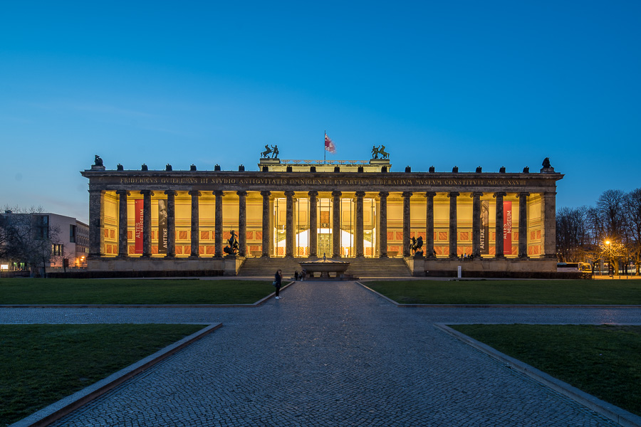 Altes Museum Berlin DSC02919.jpg