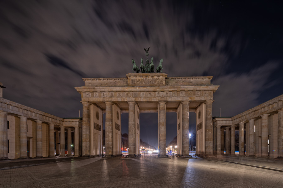 Brandenburger Tor DSC02925-Bearbeitet.jpg