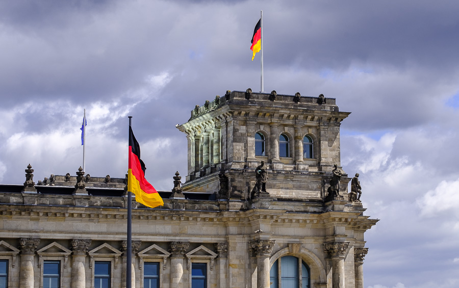 Reichstag in Berlin X2176284.jpg