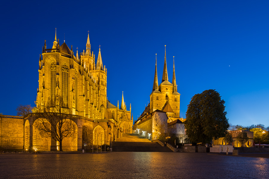 Erfurter Dom zur blauen Stunde Erfurter-Dom-zur-blauen-Stunde_ZN5A1066-Bearbeitet.jpg