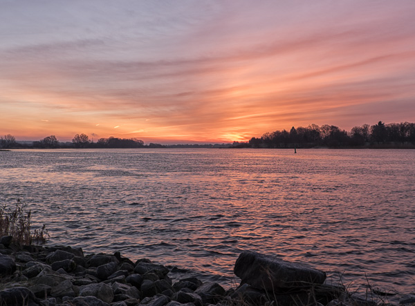 Sonnenaufgang an der Elbe 271214 II DSCF3136-Bearbeitet-Bearbeitet.jpg