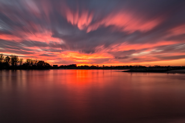 Sonnenuntergang an der Elbe III ZN5A5801-Bearbeitet.jpg