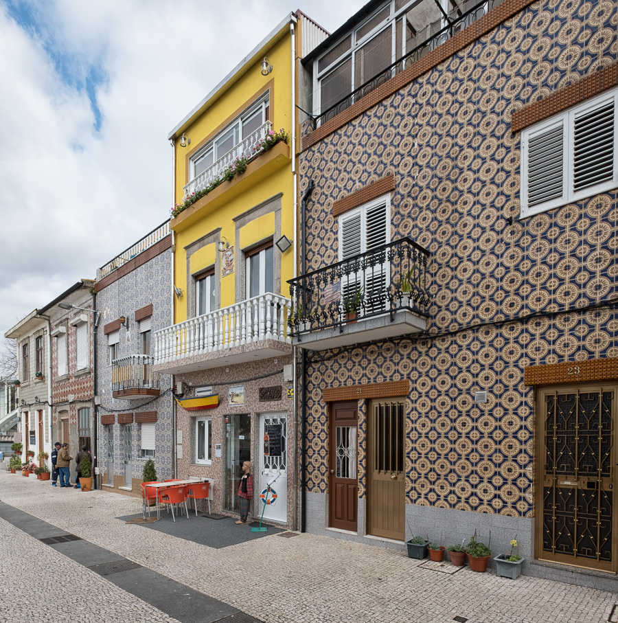 Straße in São Pedro da Afurada DSCF4703-Bearbeitet.jpg