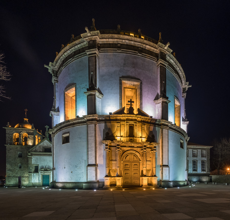 Kloster Mosteiro da Serra do Pilar H1191638.jpg